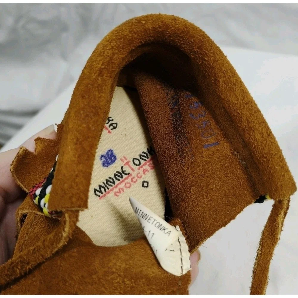 Minnetonka Infant Unisex Size 1 Baby Moccasins‎ Shoes Leather